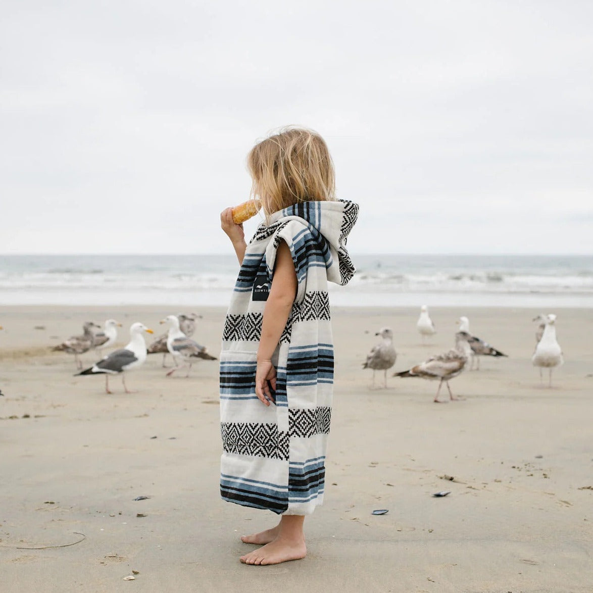 SLOWTIDE KIDS CHANGING PONCHO - OSO